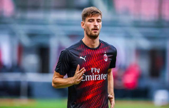 今晨社区盾传出新动向；密尔沃基雄鹿官宣签约；管理层表态：管理层满意；球队文化再被提及 -mk国际