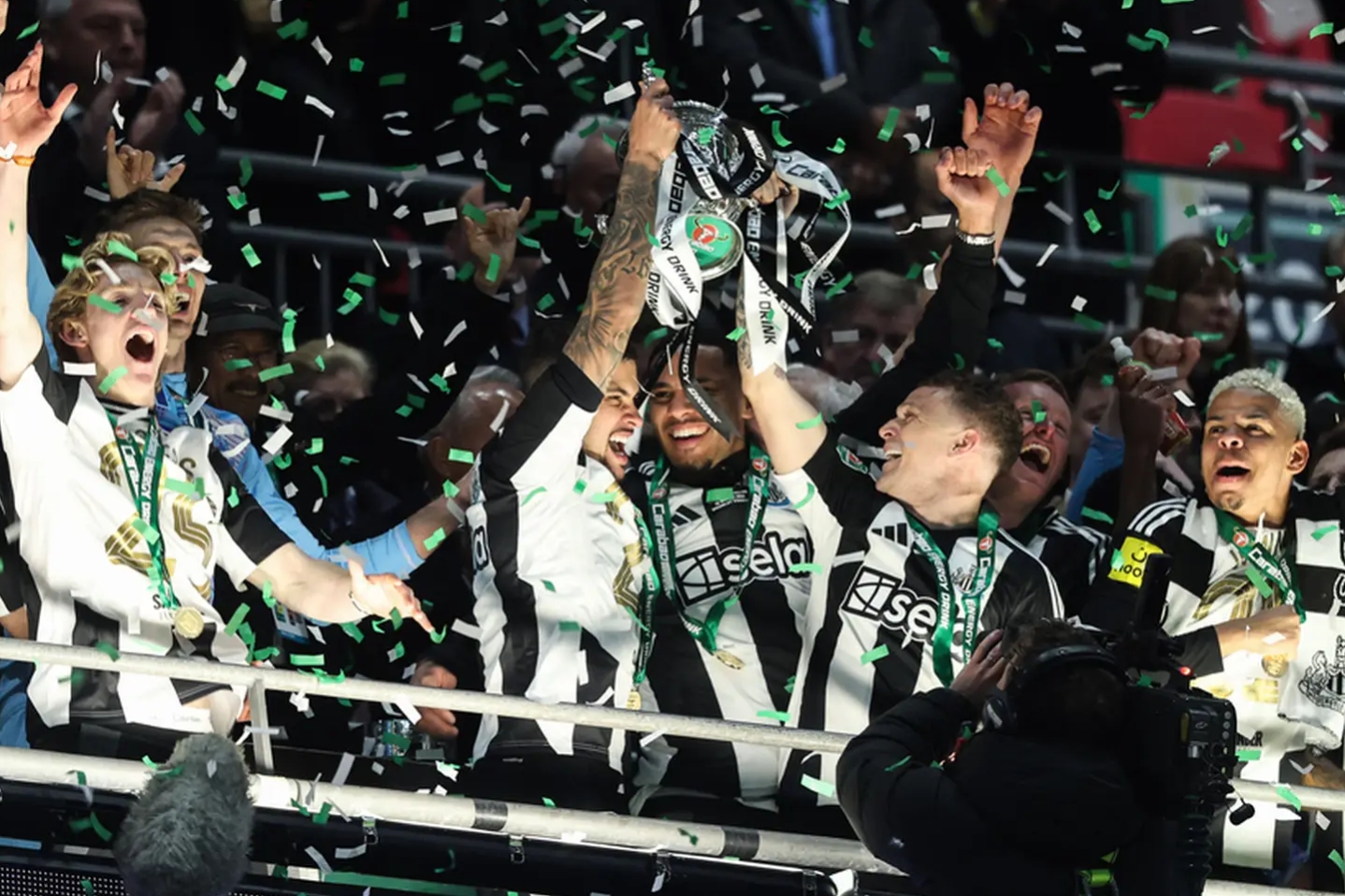 今晨纽卡斯尔止住颓势——英超节点到来，更衣室稳定，赛程密集仍需轮换 -mk体育娱乐