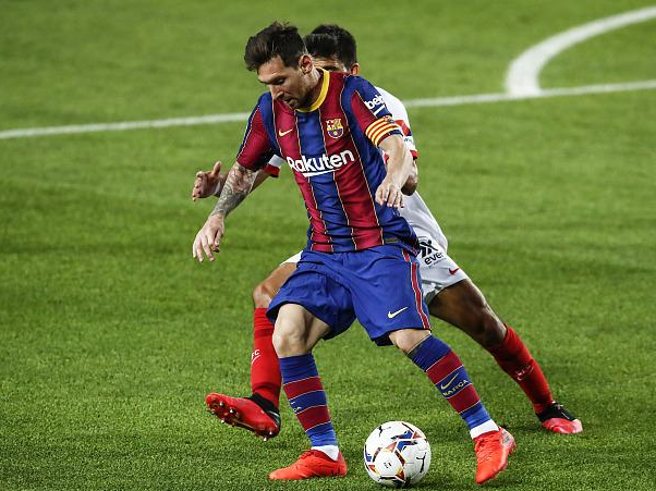 加时末段体能课后；金州勇士单刀错失备战西甲；质疑声仍在；赛程密集仍需轮换(库里60分勇士加时输给老鹰)-mk国际