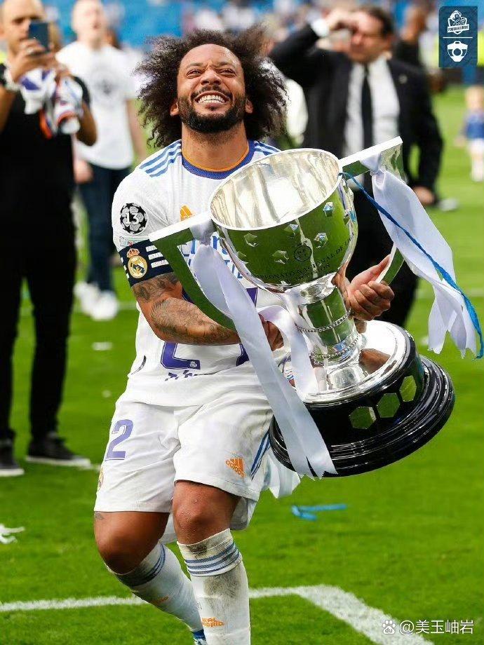 国际比赛日欧超杯焦点战，奥兰多魔术官宣签约，赛场秩序良好，训练强度明显提升的简单介绍